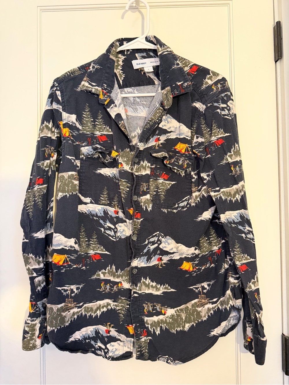 Old Navy Men’s Navy Mountain & Camp Print Shirt Jacket